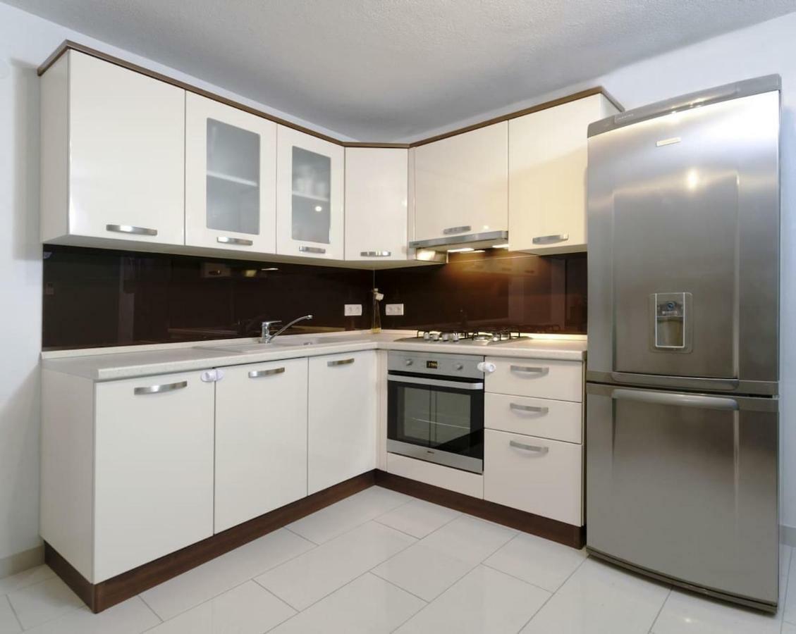 Holiday Home Marta With Heated Pool,Grill,Sea View Bast Eksteriør bilde